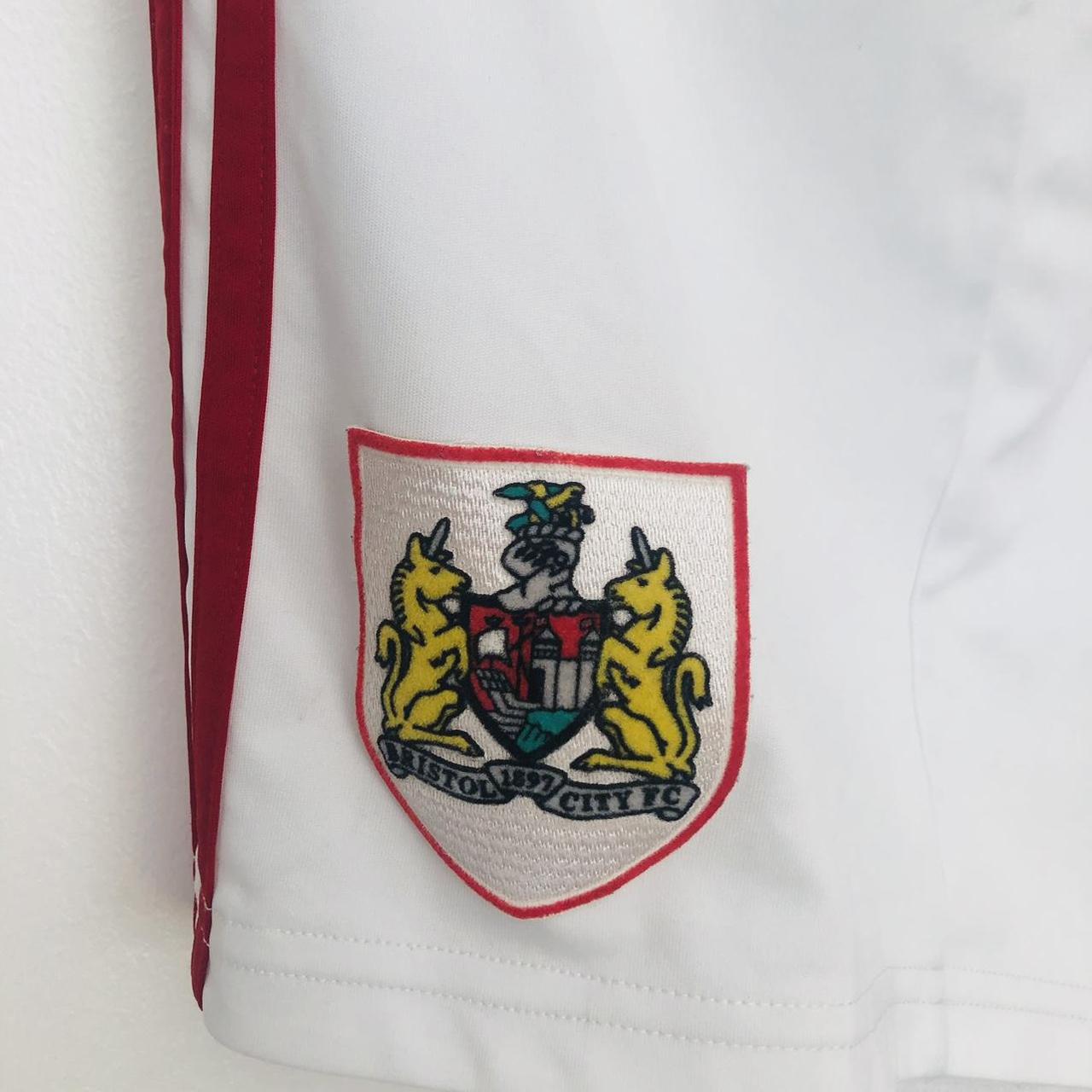 Bristol City 2010/2011 White Away Football Shorts (L)