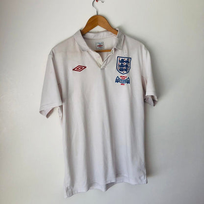 England 2010 White Home Football Shirt (L)