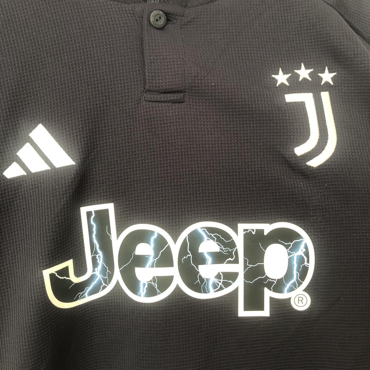 Juventus 2023/2024 Black Third Football Shirt (XL)