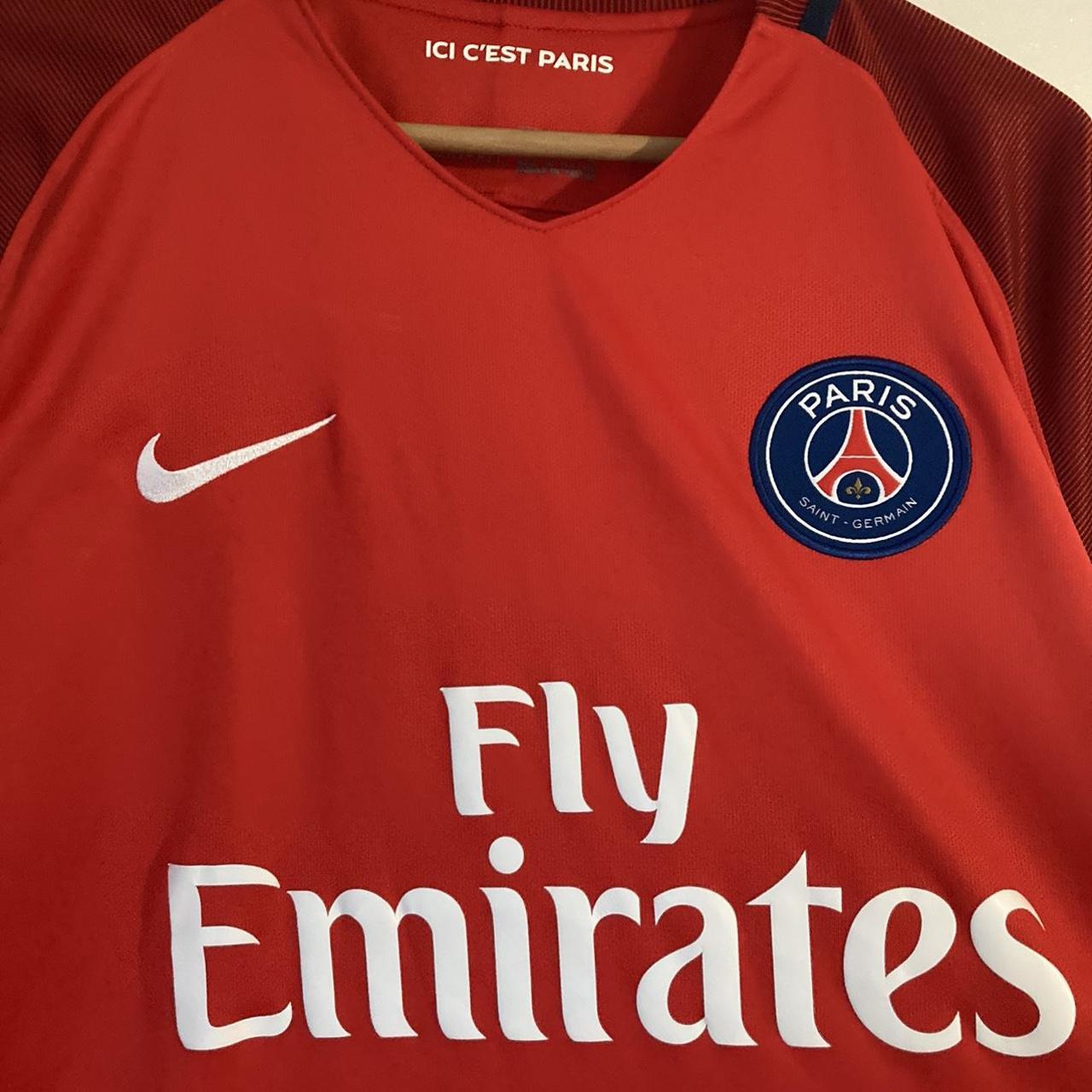 Paris Saint-Germain 2016/2017 Red Away Football Shirt (XL)