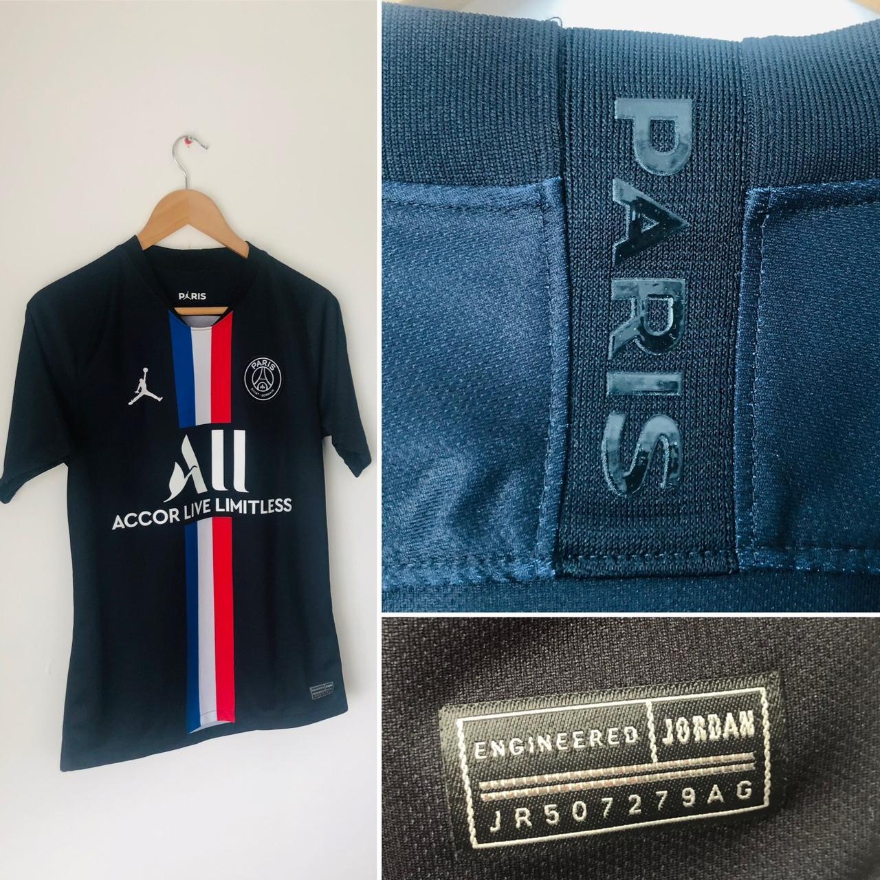 Paris Saint-Germain 2019/2020 Black Forth Football Shirt (S)