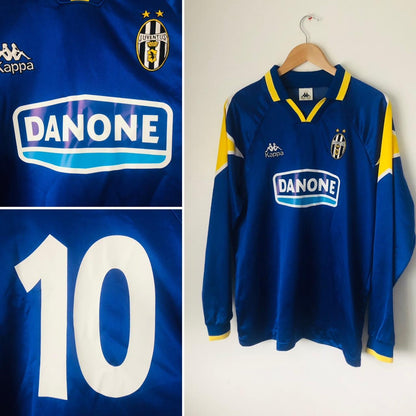 Juventus 1994/1995 Blue Away Football Shirt (XL)