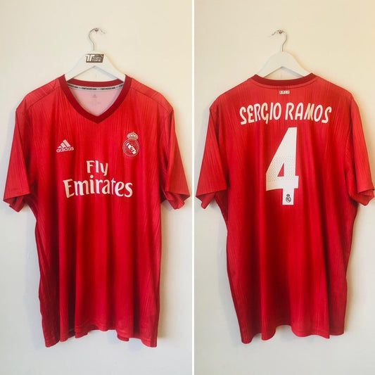 Real Madrid 2018/2019 Red Third Football Shirt (XXL)