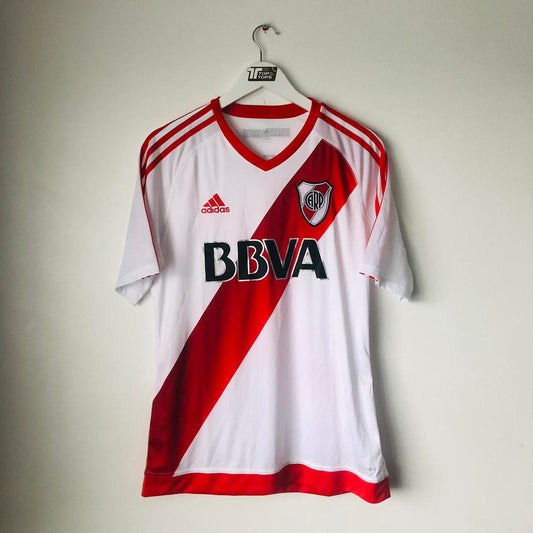 River Plate 2016/2017 Red & White Home Football Shirt (M)