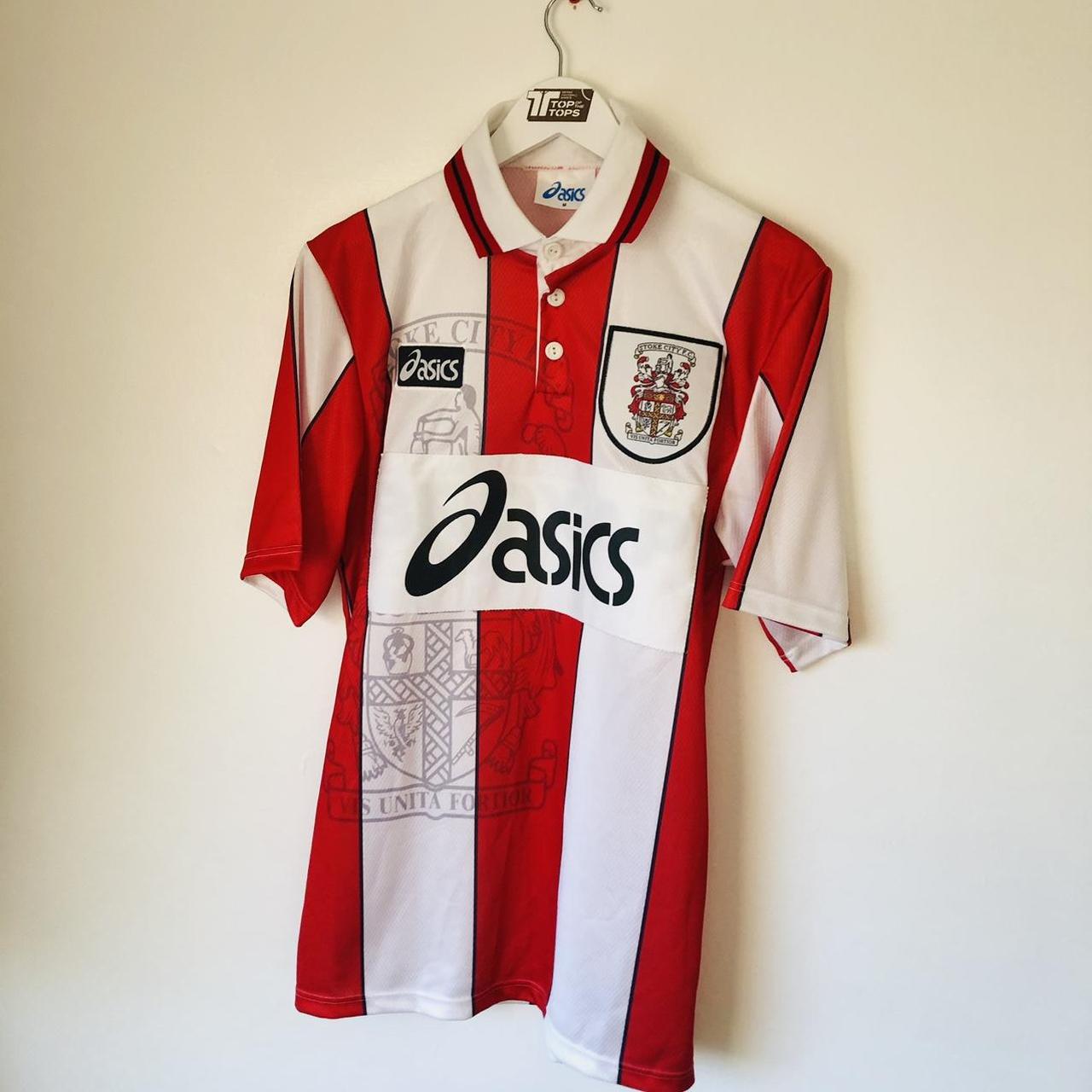 Stoke City 1995/1997 Red & White Home Football Shirt (M)