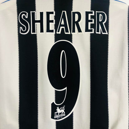 Newcastle United 1999/2000 Black & White Home Football Shirt (L)