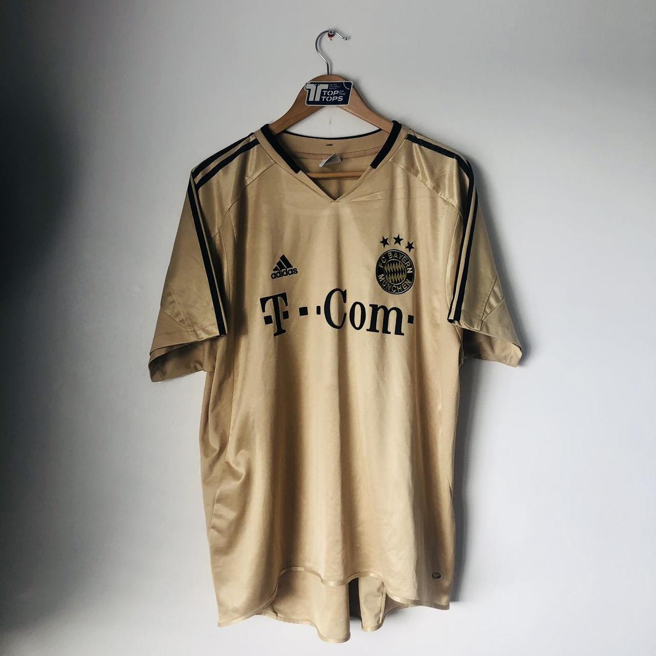 Bayern Munich 2004/2006 Gold Football Shirt (XL)