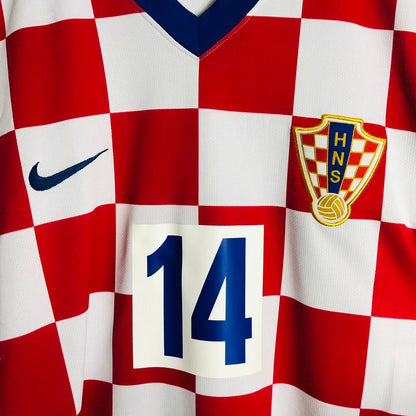 Croatia 2008 Red & White Home Football Shirt (L)