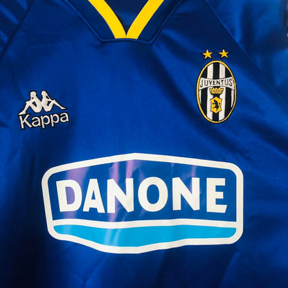 Juventus 1994/1995 Blue Away Football Shirt (XL)