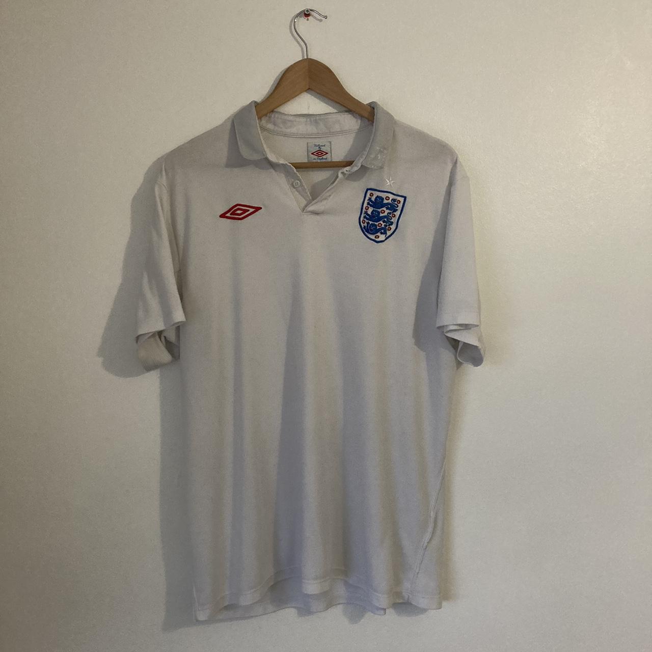 England 2010/2011 White Home Football Shirt (XL)