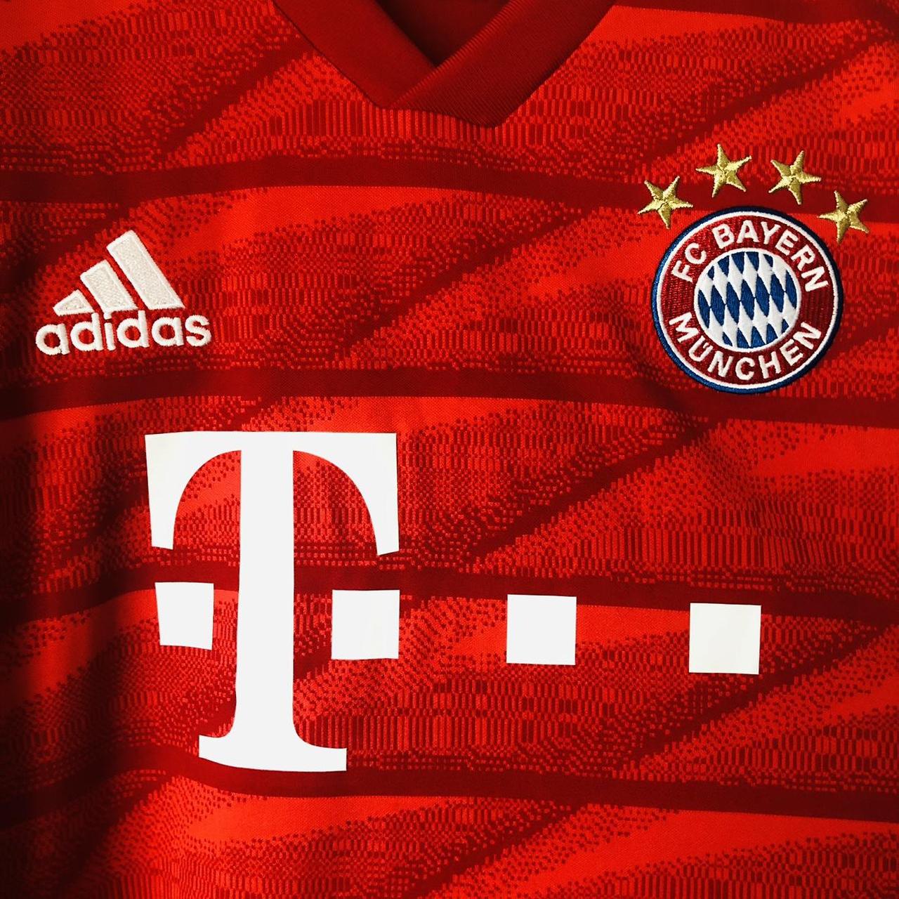 Bayern Munich 2019/2020 Red Home Football Shirt (XL)