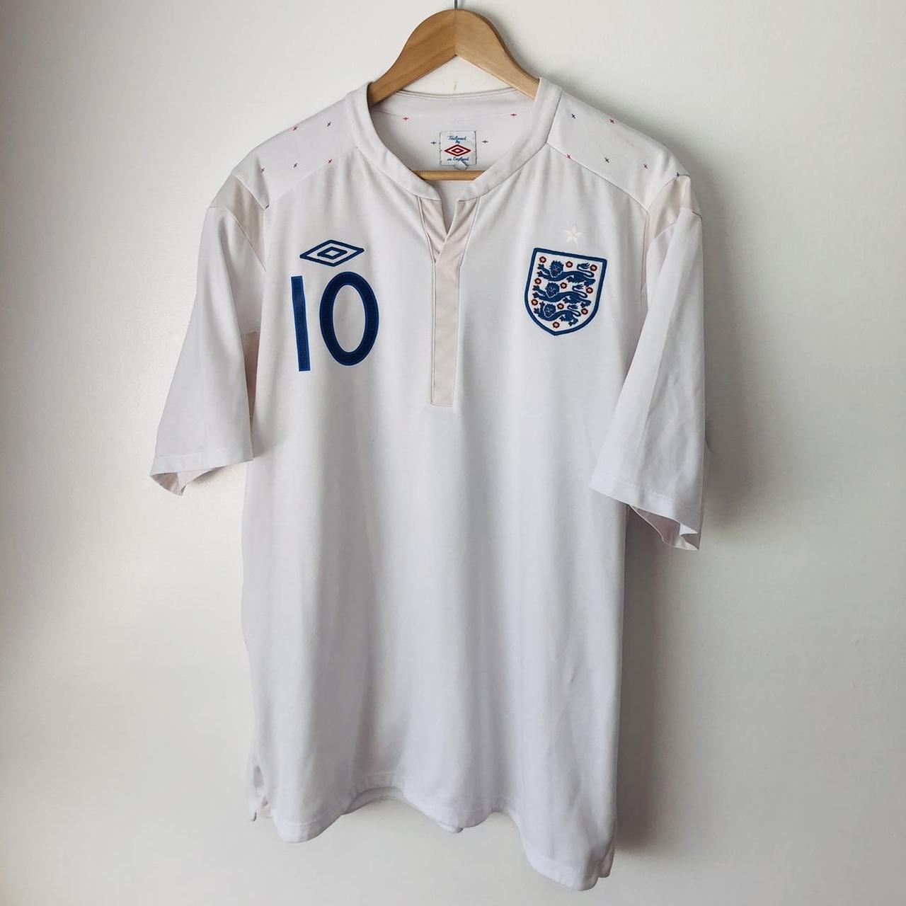 England 2010/2012 White Home Football Shirt (XL)