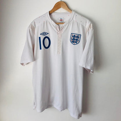 England 2010/2012 White Home Football Shirt (XL)