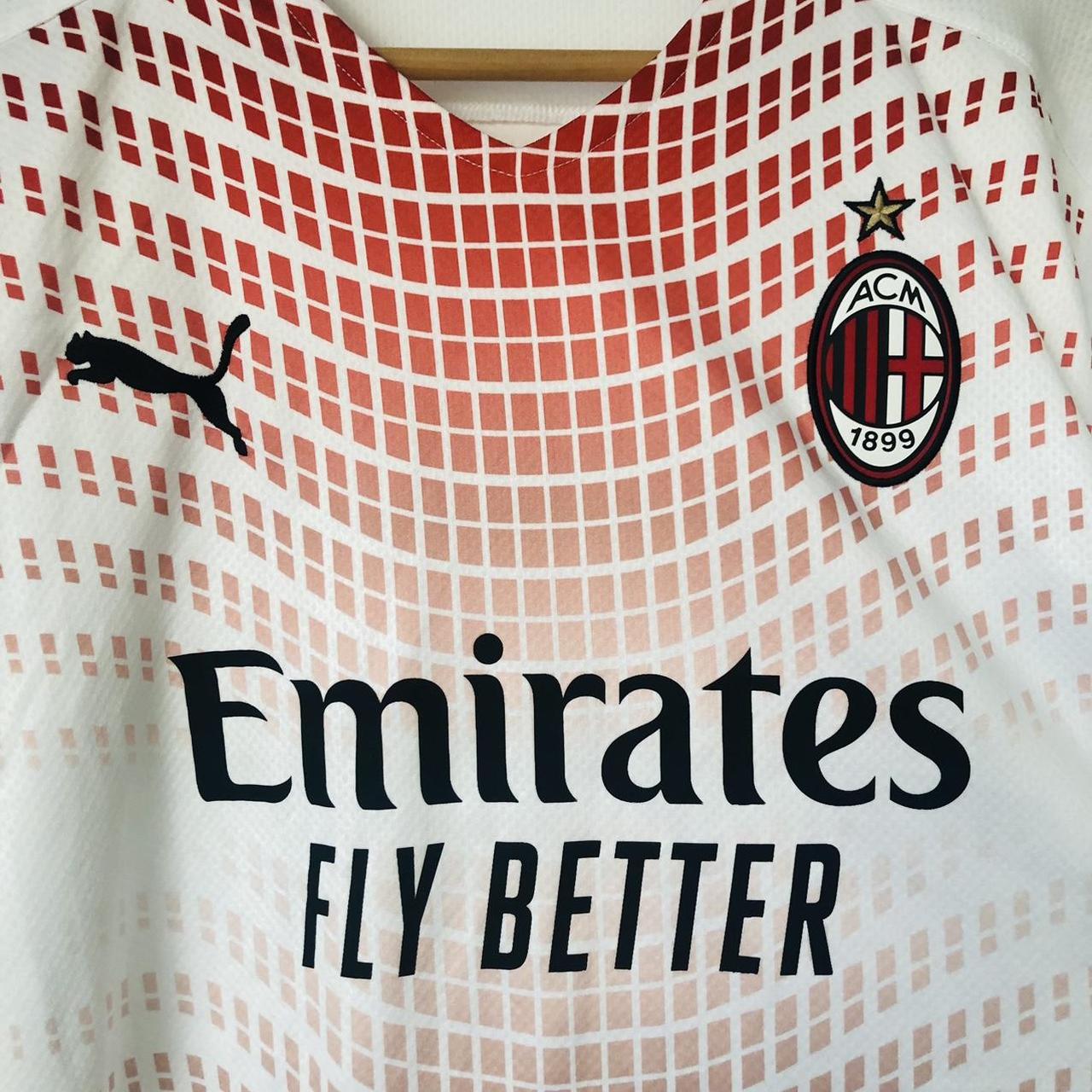 AC Milan 2020/2021 Red & White Football Shirt (L)