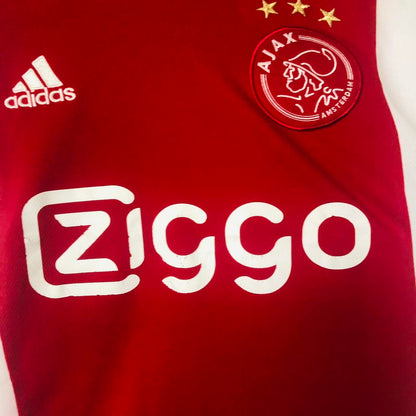 Ajax 2015/2016 Red & White Home Football Shirt (M)
