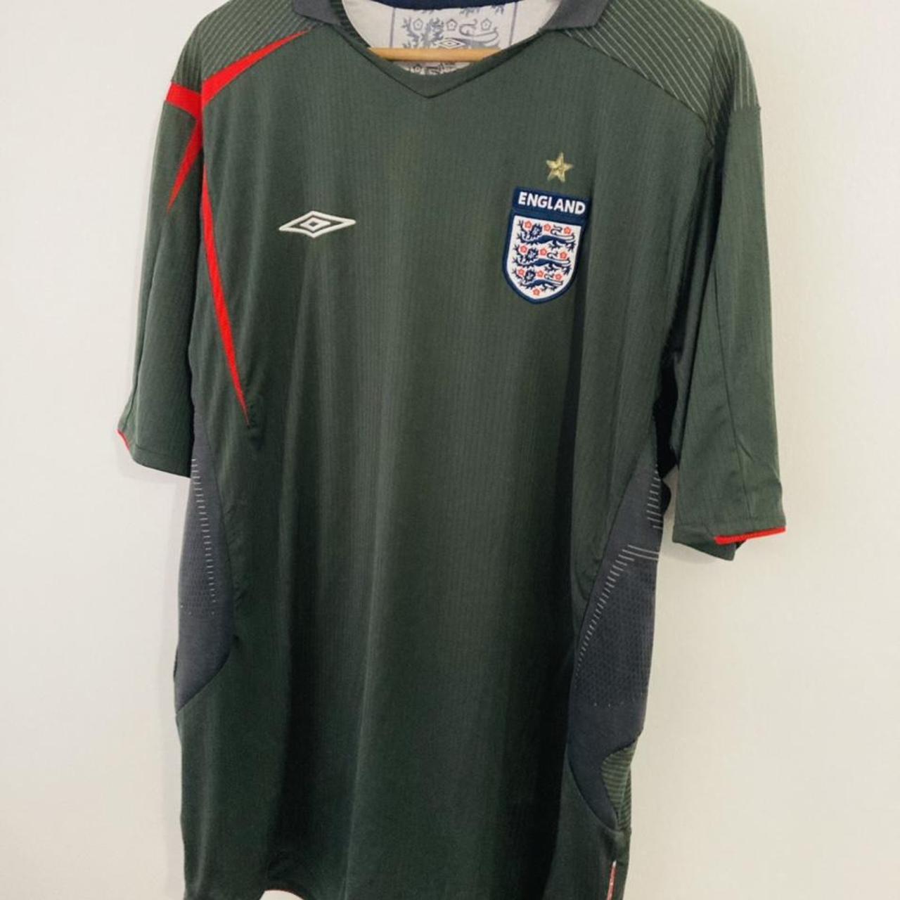 England 2005/2007 Grey Goalkeeper Football Shirt (XXL)