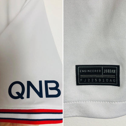 Paris Saint-Germain 2021/2022 White Fourth Football Shirt (M)