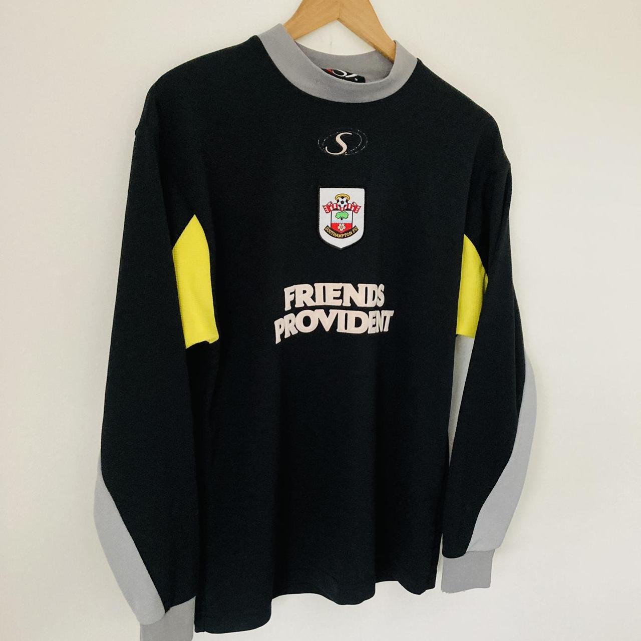 Southampton 2000/2001 Black Goalkeeper Football Shirt (M)